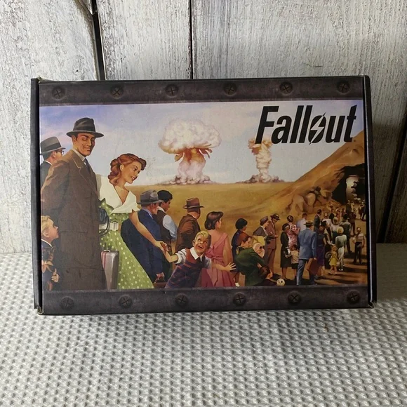 2018 Culturefly - Fallout Collectors Box Set - Betheseda GameStop- Exclusive - Picture 1 of 9